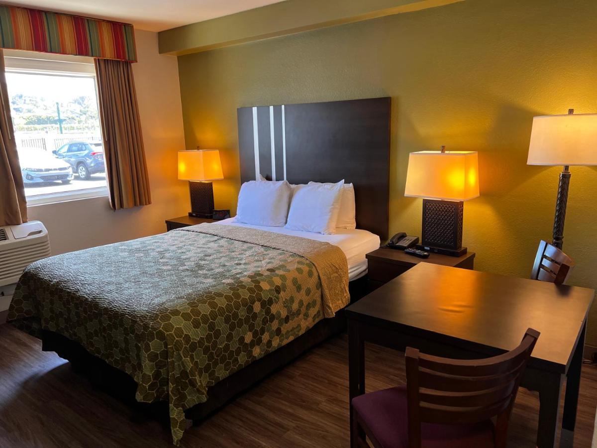 Brisa Pacific Hotel إنسينيتاس المظهر الخارجي الصورة