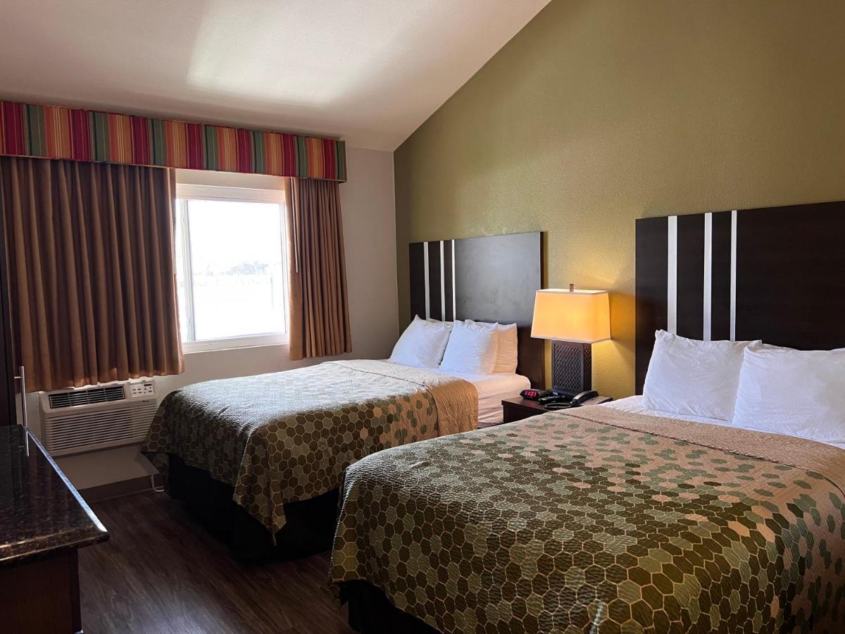 Brisa Pacific Hotel إنسينيتاس المظهر الخارجي الصورة