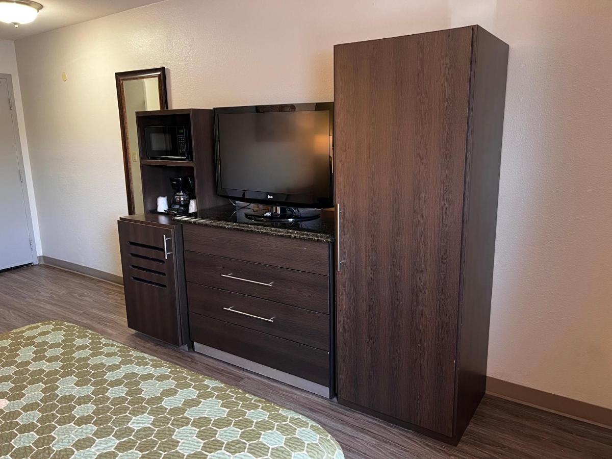 Brisa Pacific Hotel إنسينيتاس المظهر الخارجي الصورة